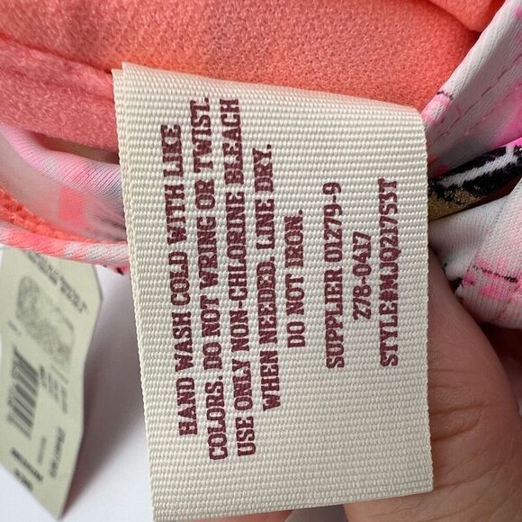 Arizona Jean Company Tankini Swimsuit Top Size Medium Bright Pink Black White - Picture 15 of 16